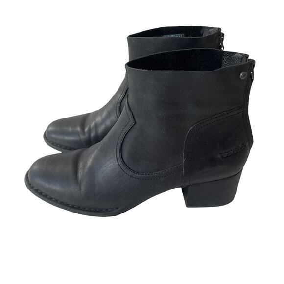 Ugg Bandara Leather Ankle Boot Stye 1098310 Black 9 EUC - Picture 1 of 10